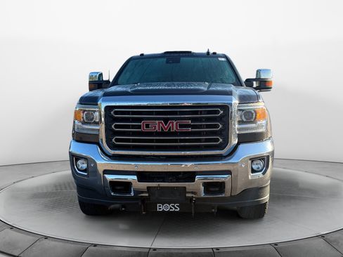 Used 2015 GMC Sierra 2500 SLT w/ Duramax Plus Package AWD/4WD image 6