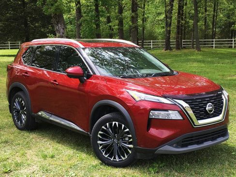 Used 2021 Nissan Rogue SL w/ Premium Package image 8