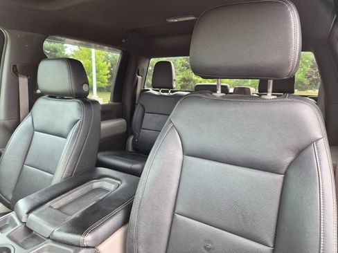 Used 2022 Chevrolet Silverado 3500 LT w/ Convenience Package AWD/4WD image 14