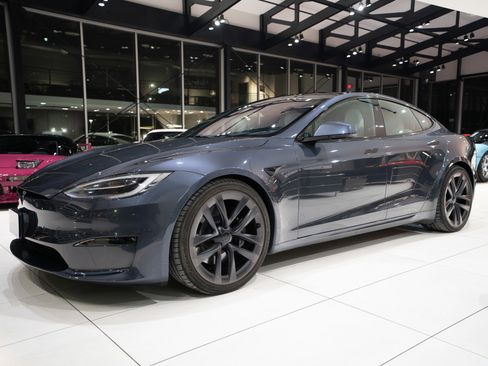 Used 2021 Tesla Model S Plaid image 45