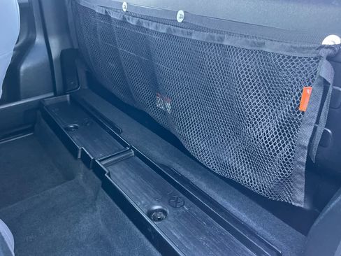 Used 2022 Toyota Tacoma SR image 4