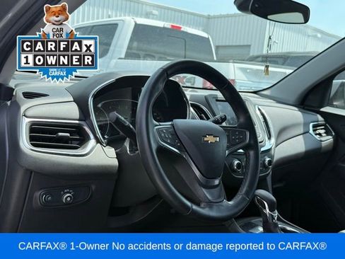 Used 2023 Chevrolet Equinox LT FWD image 2
