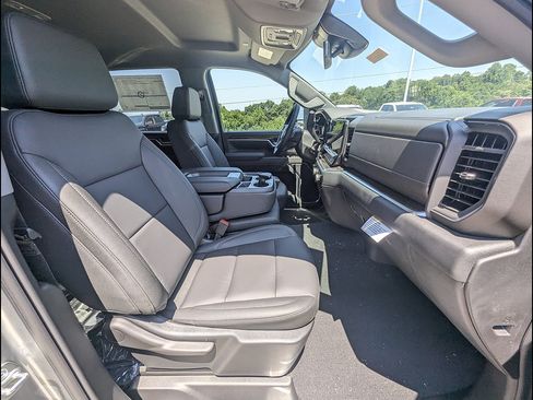 New 2026 Chevrolet Silverado 2500 LT w/ Trail Boss Package AWD/4WD image 17