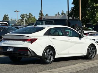 Used 2025 Hyundai Elantra Sport FWD video 2