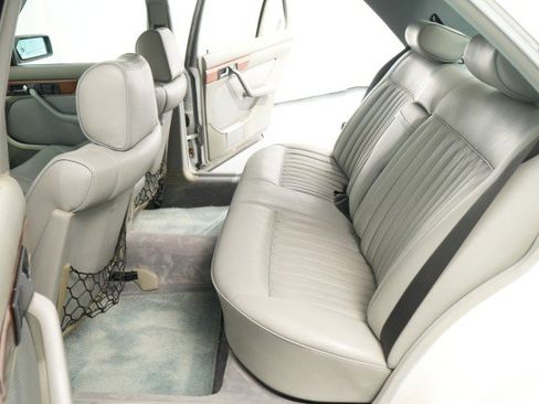 Used 1987 Mercedes-Benz 300 SDL image 48