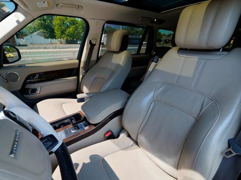 Used 2019 Land Rover Range Rover Long Wheelbase Supercharged AWD/4WD image 20