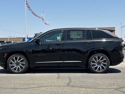 New 2025 Jeep Wagoneer S Limited AWD/4WD image 12
