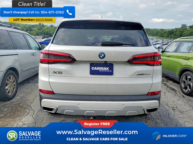 Used 2022 BMW X5 xDrive45e w/ Executive Package AWD/4WD image 8