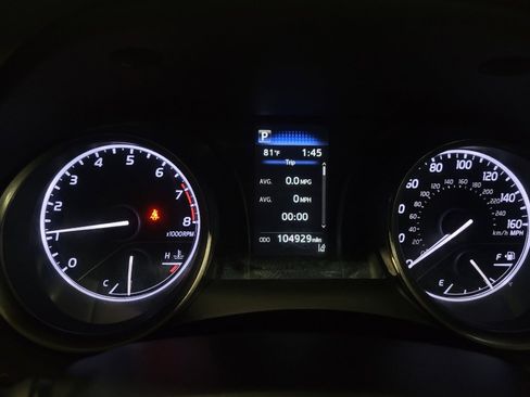 Used 2021 Toyota Camry SE FWD image 23