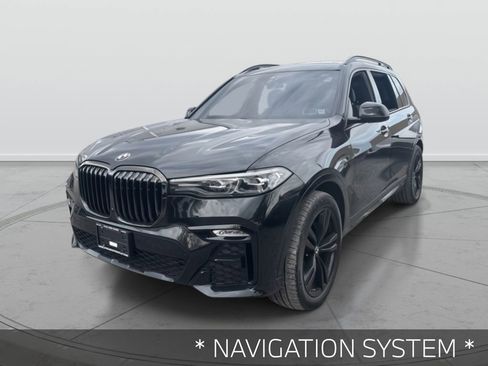 Used 2022 BMW X7 xDrive40i w/ M Sport Package image 7