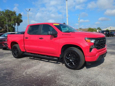 Used 2025 Chevrolet Silverado 1500 Custom w/ Turbomax Blackout Package RWD image 2