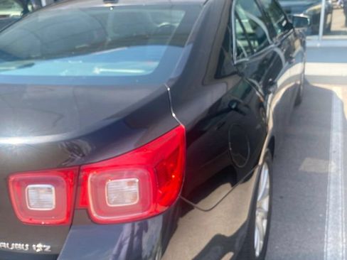Used 2014 Chevrolet Malibu LTZ FWD image 3