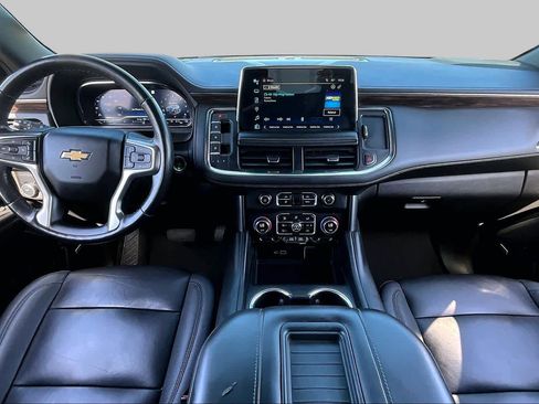 Used 2023 Chevrolet Tahoe LT w/ Luxury Package RWD image 16