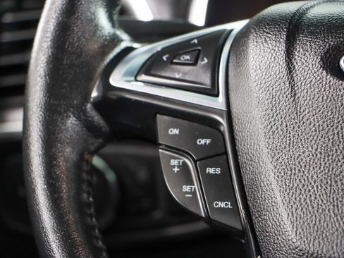 Used 2021 Ford Edge Titanium image 13