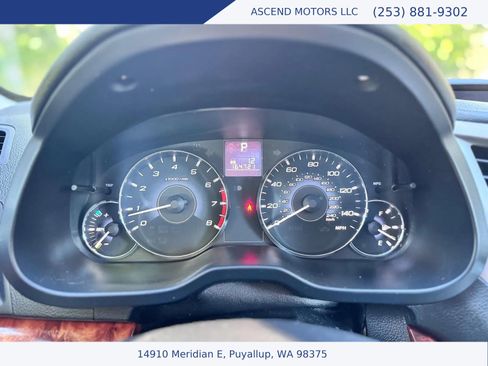 Used 2012 Subaru Outback 2.5i Limited AWD/4WD image 13