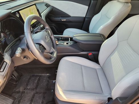 Certified 2026 Lexus TX 350 AWD w/ Technology Package image 5