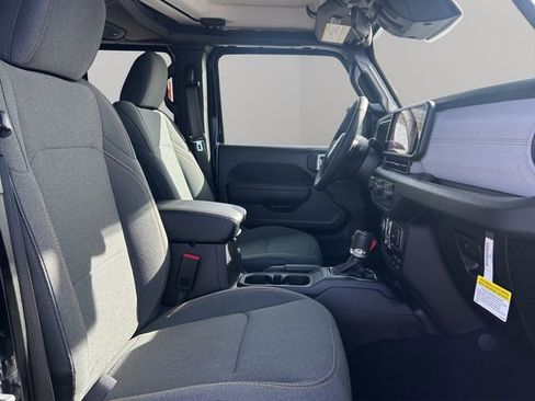 New 2026 Jeep Gladiator Sport image 20