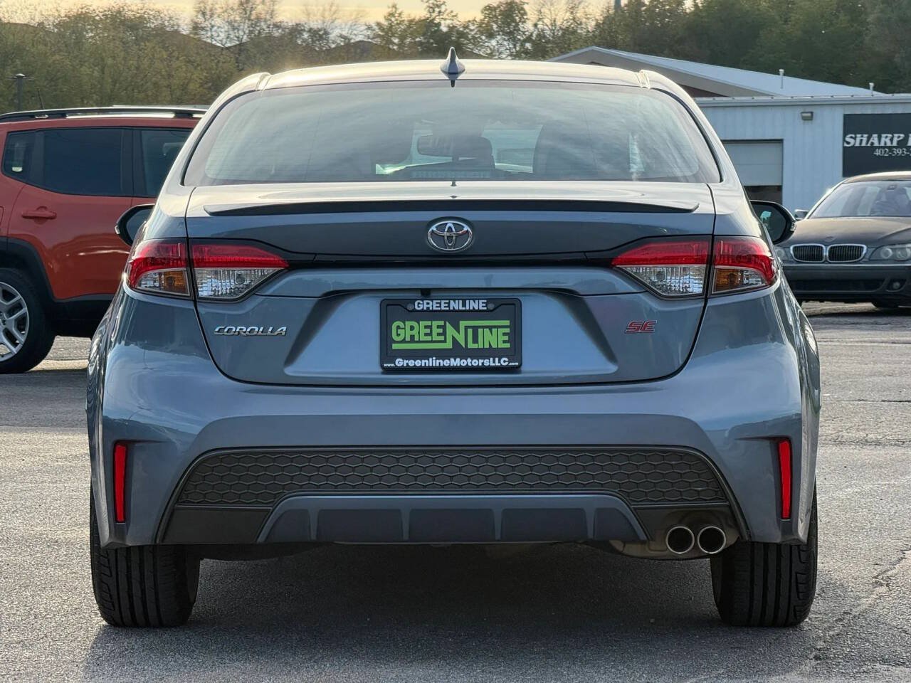 Used 2021 Toyota Corolla SE FWD image 4