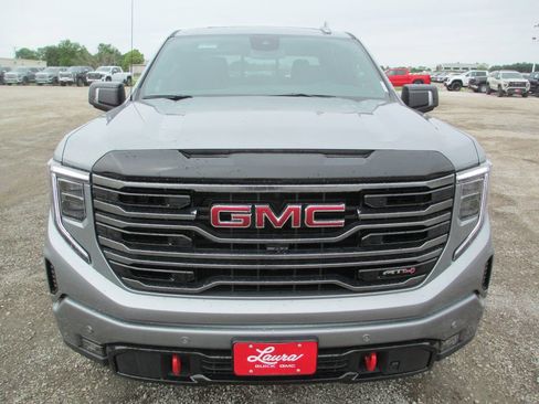 New 2026 GMC Sierra 1500 AT4 w/ AT4 Premium Package AWD/4WD image 12