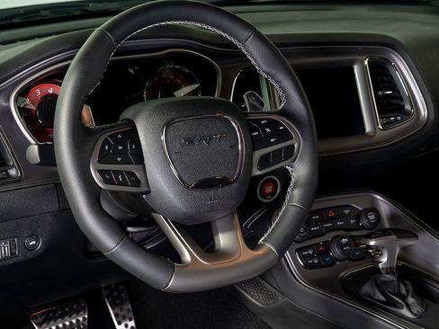 Used 2023 Dodge Challenger SRT Hellcat image 19