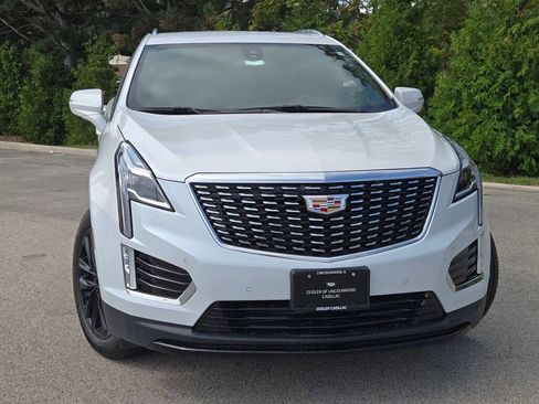 New 2025 Cadillac XT5 Luxury image 5