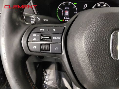 Used 2023 Honda CR-V Sport image 12