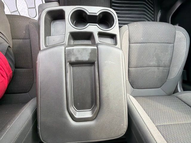 Used 2021 Chevrolet Silverado 1500 LT AWD/4WD image 23