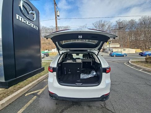 Certified 2024 MAZDA CX-90 Plug-In Hybrid w/ Preferred image 15