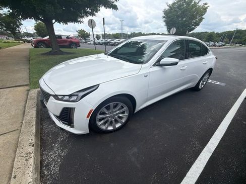 Used 2022 Cadillac CT5 Luxury RWD image 1
