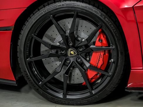 Used 2019 Lamborghini Aventador S AWD/4WD image 8