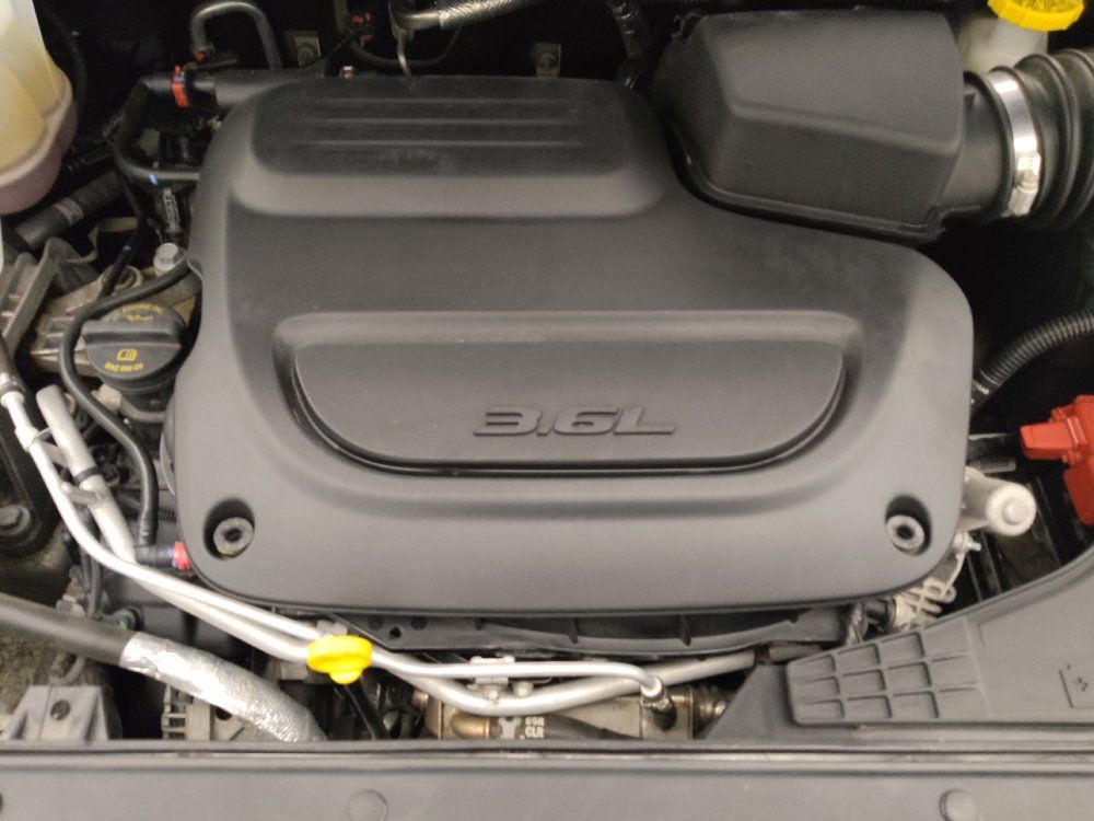 Used 2023 Chrysler Voyager LX FWD image 30