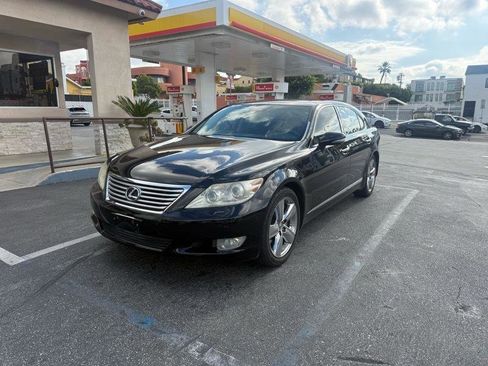 Used 2010 Lexus LS 460 L RWD image 7