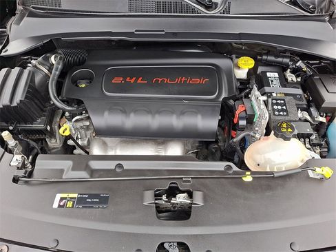 Used 2022 Jeep Compass Limited w/ Sun and Sound Group image 27