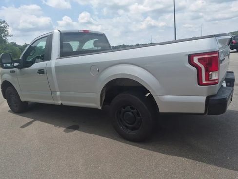 Used 2016 Ford F150 XL w/ Heavy-Duty Payload Package RWD image 2