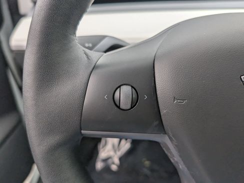 Used 2021 Tesla Model 3 Performance image 21