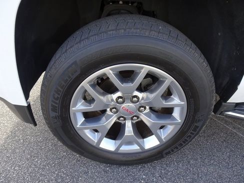 Used 2016 GMC Yukon SLT w/ Open Road Package image 47