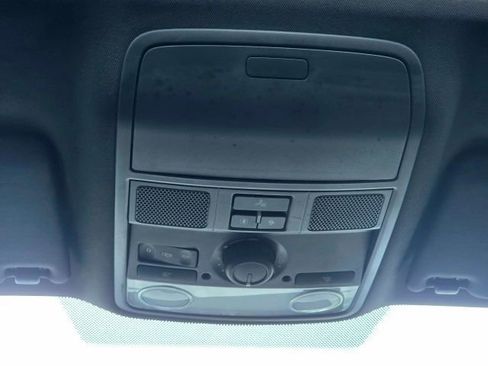 Used 2013 Volkswagen GTI 2-Door image 23