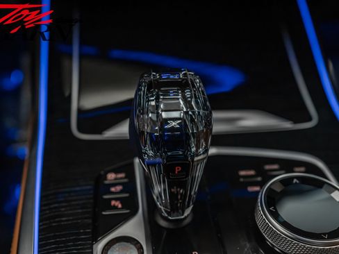 Used 2022 BMW X7 xDrive40i w/ M Sport Package image 42