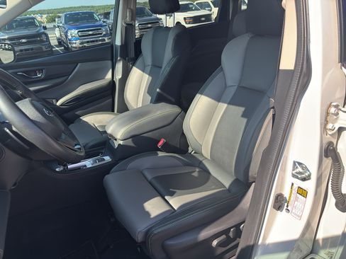 Used 2024 Subaru Ascent Onyx Edition Limited AWD/4WD image 9