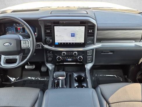 Used 2025 Ford F150 Lariat w/ Equipment Group 502A High AWD/4WD image 19