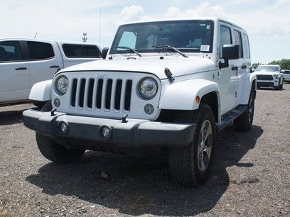 Used 2018 Jeep Wrangler Unlimited Sahara w/ Connectivity Group