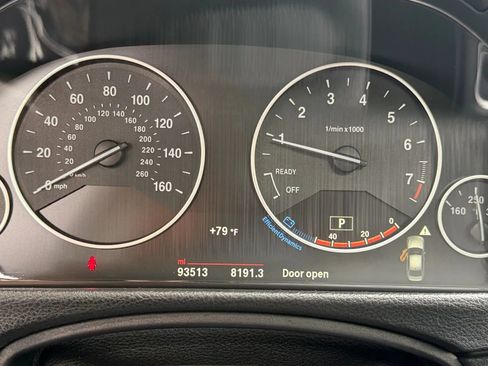 Used 2018 BMW 330i xDrive Sedan AWD/4WD image 25