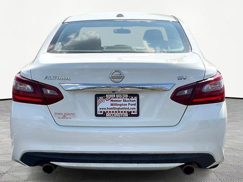 Used 2018 Nissan Altima 2.5 SV image 4