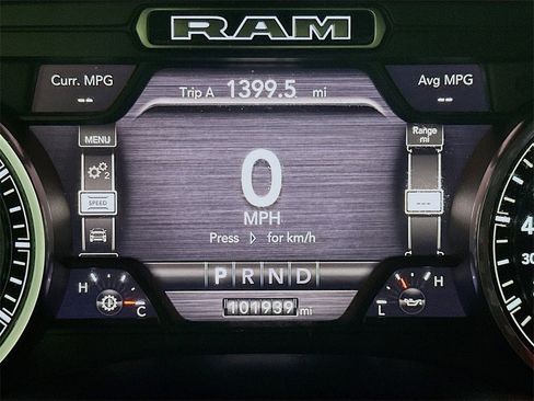 Used 2020 RAM 2500 Laramie image 15