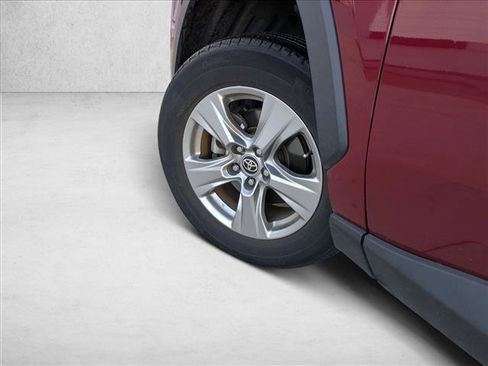 Certified 2022 Toyota RAV4 XLE image 10