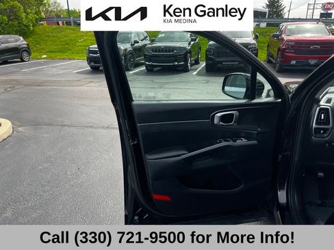 Certified 2023 Kia Sorento S FWD image 26
