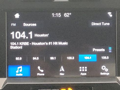 Used 2018 Ford F150 XLT w/ Equipment Group 302A Luxury image 25