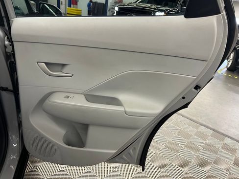 Used 2025 Hyundai Kona SEL AWD/4WD image 13
