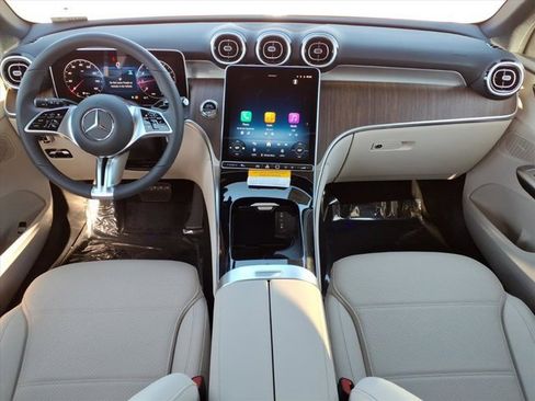 New 2026 Mercedes-Benz GLC 300 GLC 300 image 4