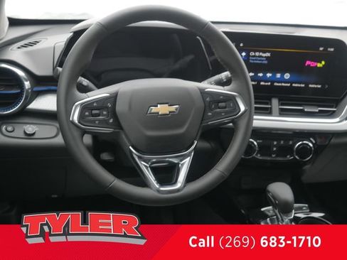 New 2026 Chevrolet Trax LT w/ Driver Confidence Package FWD image 42